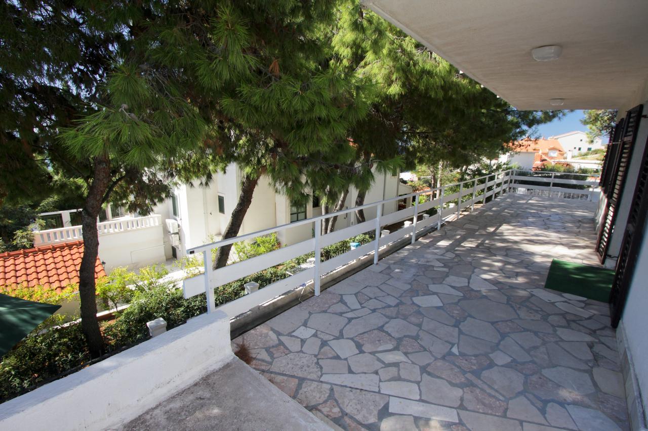Apartments Simac トロギール エクステリア 写真